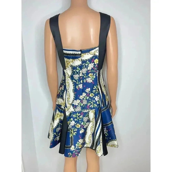 Eliatt Floral print fit and flare cocktail minidress size S Baroque print - Picture 2 of 9